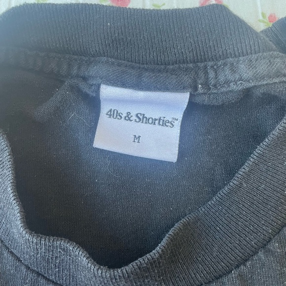 TSHIRT - Picture 2 of 2